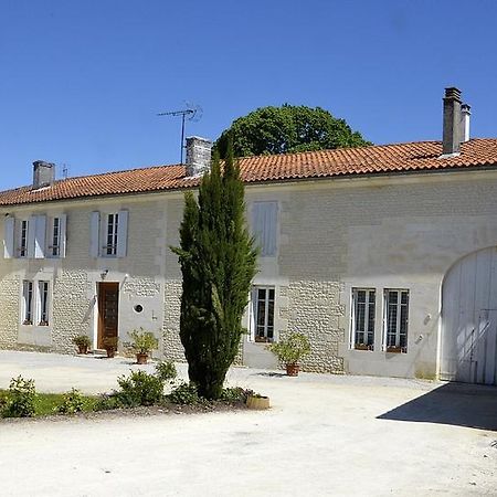 Le Vieux Noyer Bed & Breakfast Saint-Maurice-de-Tavernole Exterior foto